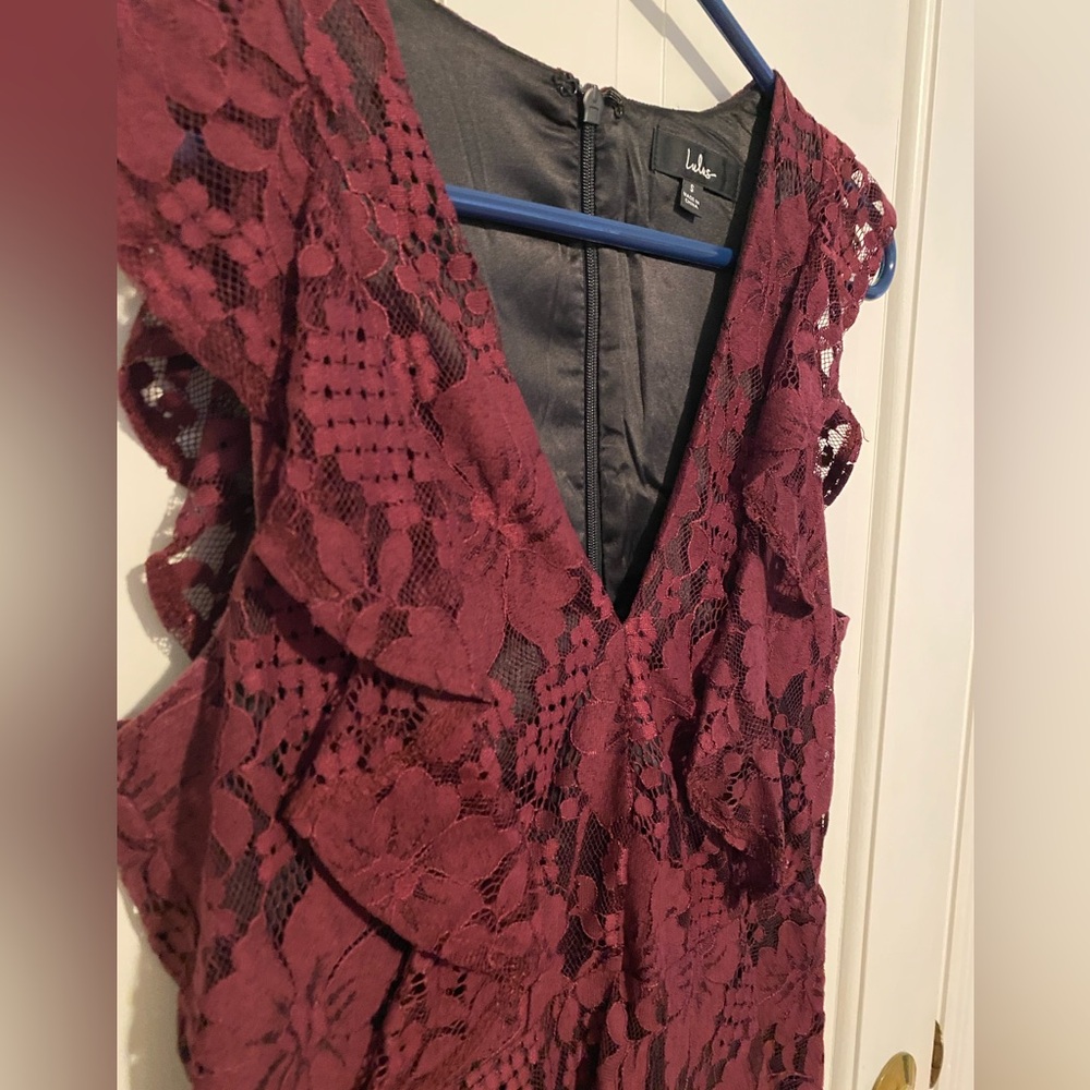 Lulu's Burgundy Lace Maxi Dress - Picture 3 of 5